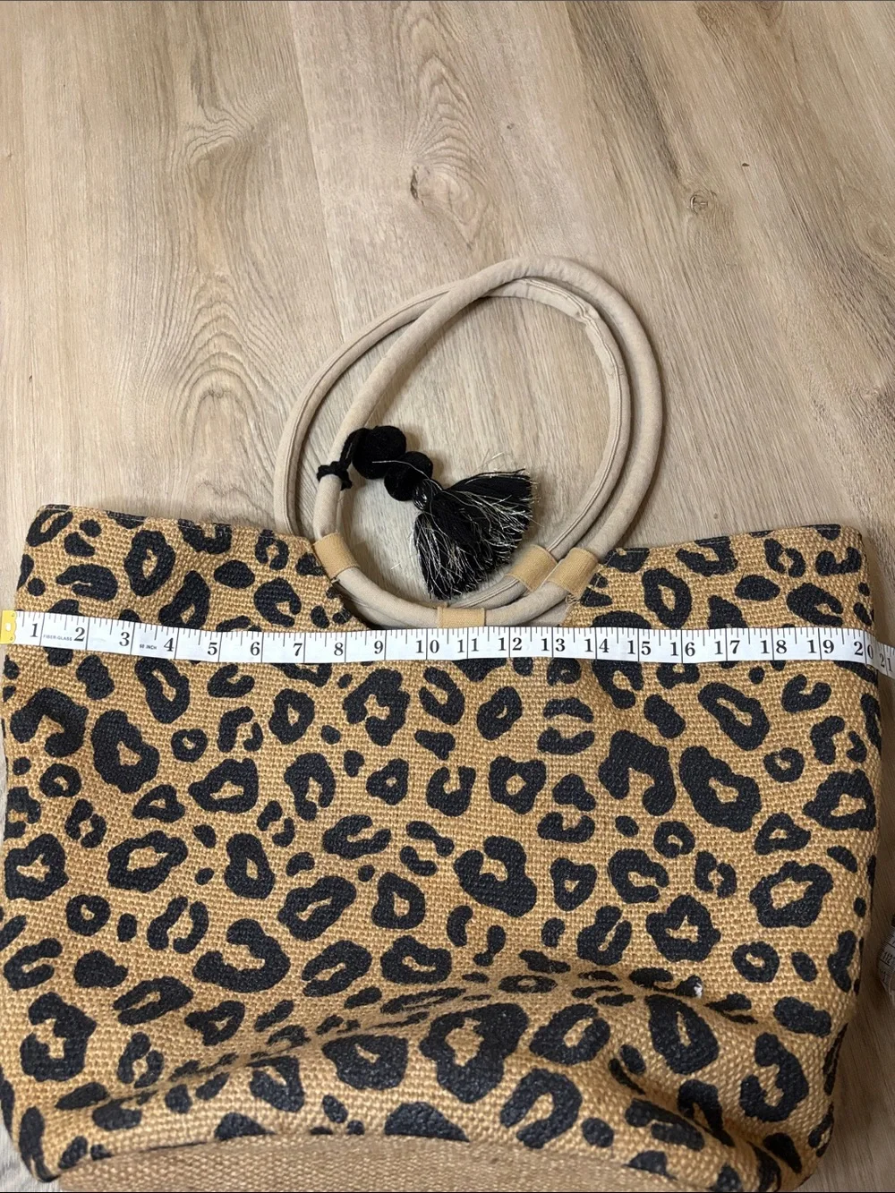 America & Beyond Leopard Jute Tote Bag With Tassel beach vacation travel cruise - Picture 11 of 13